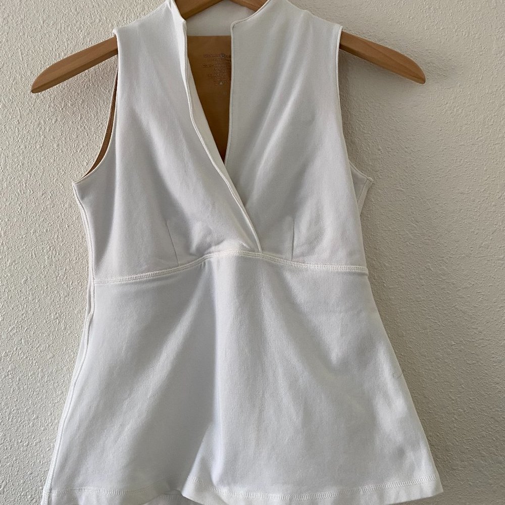 lululemon athletica Tennis/Workout Athletic Tank Top | White